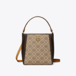 TORY BURCH McGraw T Monogram Small Bucket Bag – Yellowish Brown