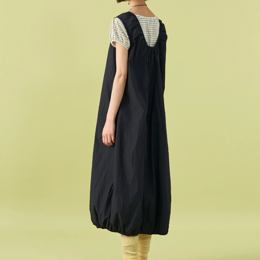 8 seconds Volume Long Dress — Black