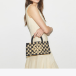 TORY BURCH Ella Hand-Crocheted Checkered E/W Top Handle – Black / Natural
