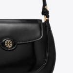 TORY BURCH Robinson Spazzolato Small Flap Bag – Black