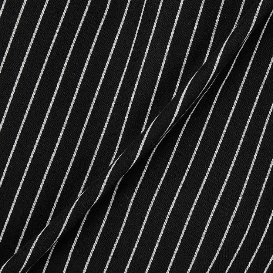 JAJU Firm Crisp Full-Banding Half Pants – Jet Black Stripe