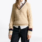 TOMMY HILFIGER [Official Headquarters] Varsity Cable V-Neck Sweater