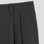 Maison Kitsune Men Relaxed Pleated Pants - Ranger Green