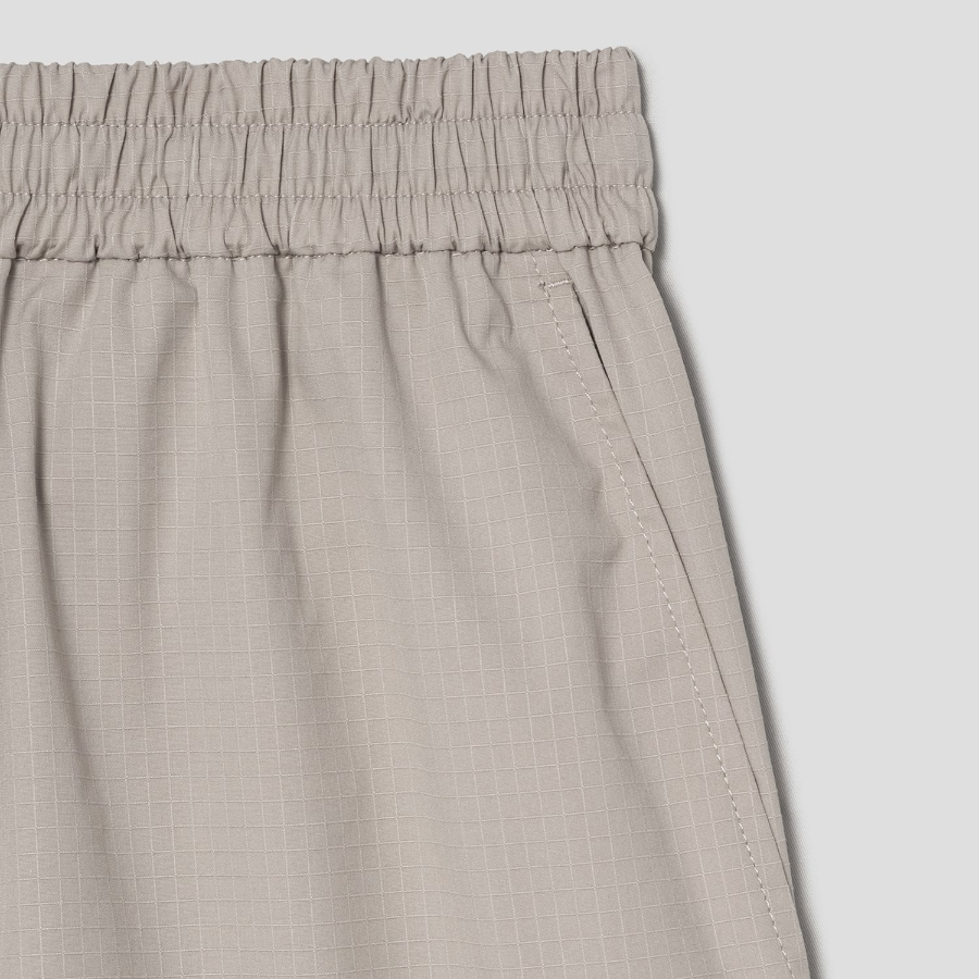 Maison Kitsune Men Elasticated Shorts - Truffle