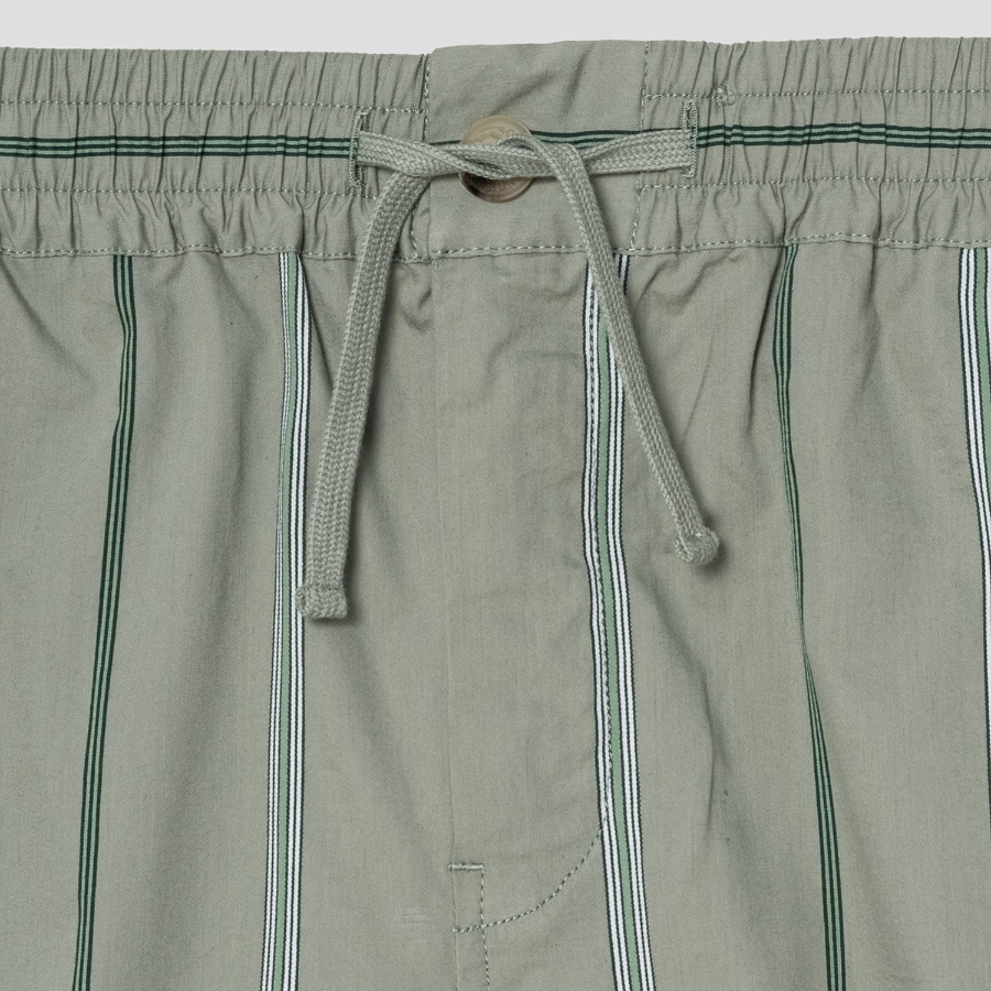 Maison Kitsune Men Elasticated Shorts - Vert-De-Gris