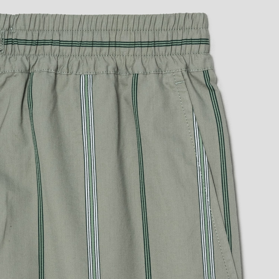 Maison Kitsune Men Elasticated Shorts - Vert-De-Gris