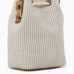 TOMMY HILFIGER [Official Headquarters] Premium Beach Bucket Bag