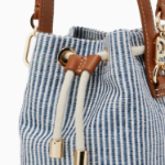 TOMMY HILFIGER [Official Headquarters] Premium Beach Bucket Bag