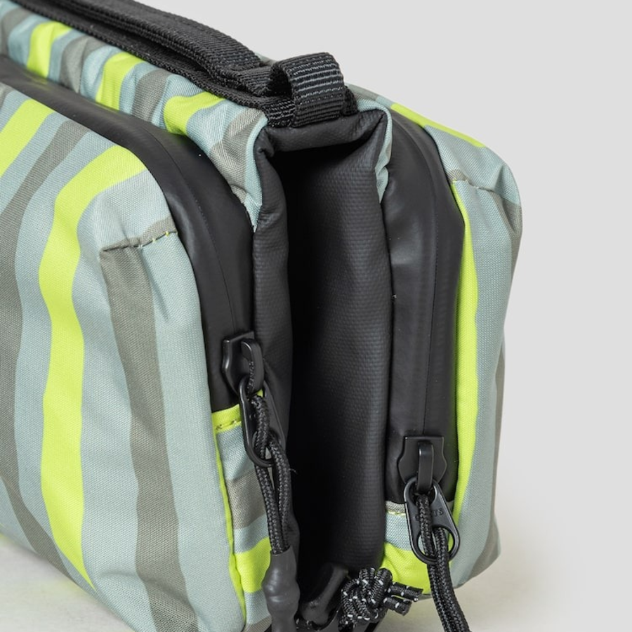 Maison Kitsune Unisex Maison Kitsune X Topologie Striped Bottle Bag - Vert-De-Gris/Citron Vert Print