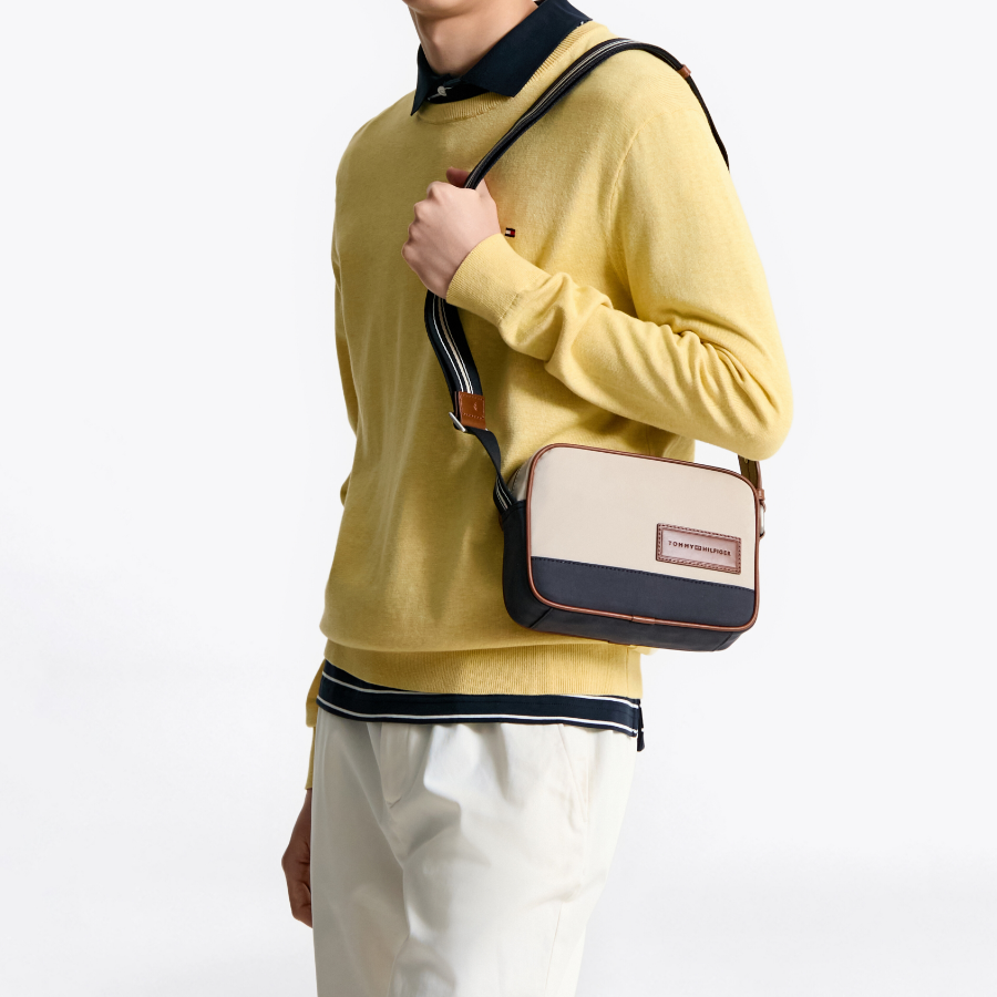Tommy Hilfiger Official Casual Camera Bag