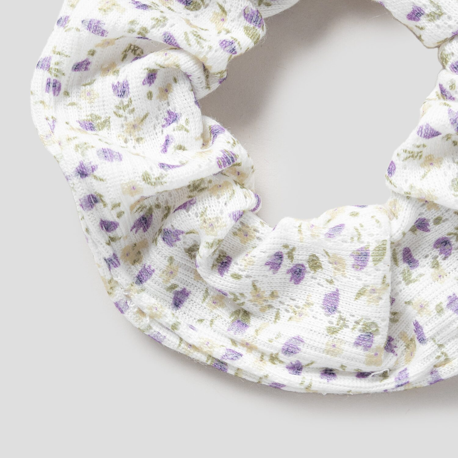 8 seconds Mini Flower Scrunchie — Ivory