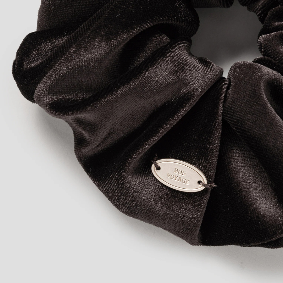 8 seconds Velvet Scrunchie — Brown