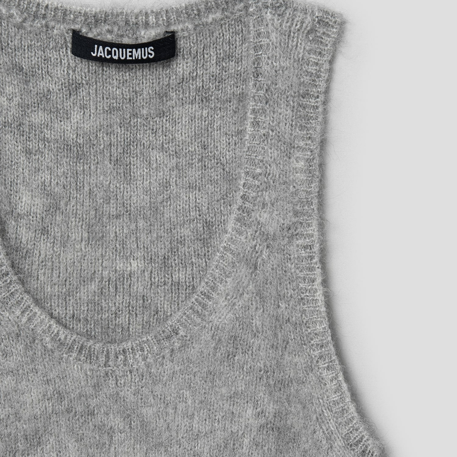 JACQUEMUS (Men) Le Debardeur Pitatto - Grey
