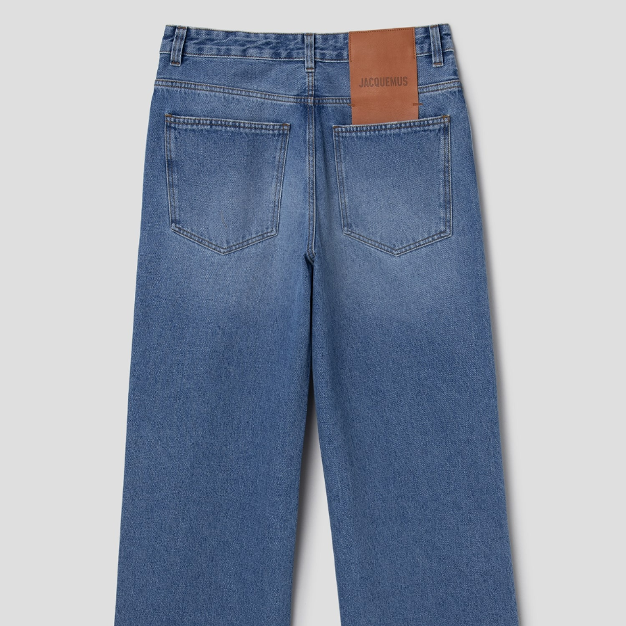 JACQUEMUS (Men) Le De Nîmes Large - Blue/Tabac