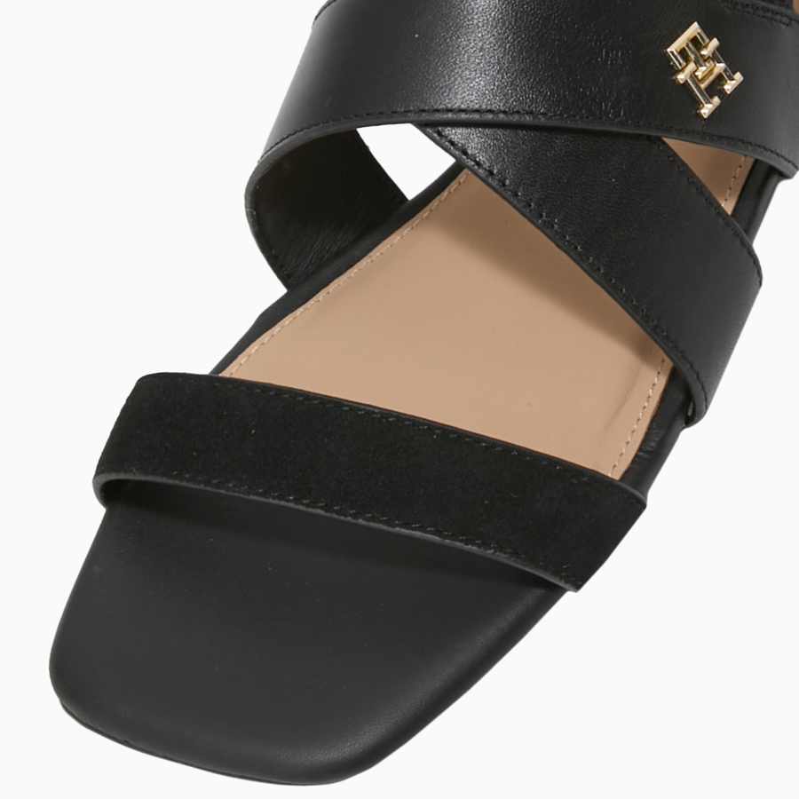 TOMMY HILFIGER Ilda Leather Strap Sandal
