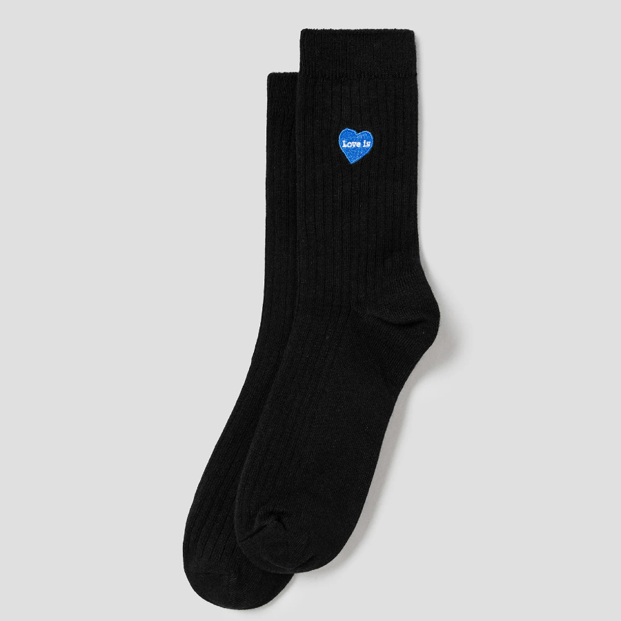 8 seconds Heart Embroidered Ribbed Socks — Black