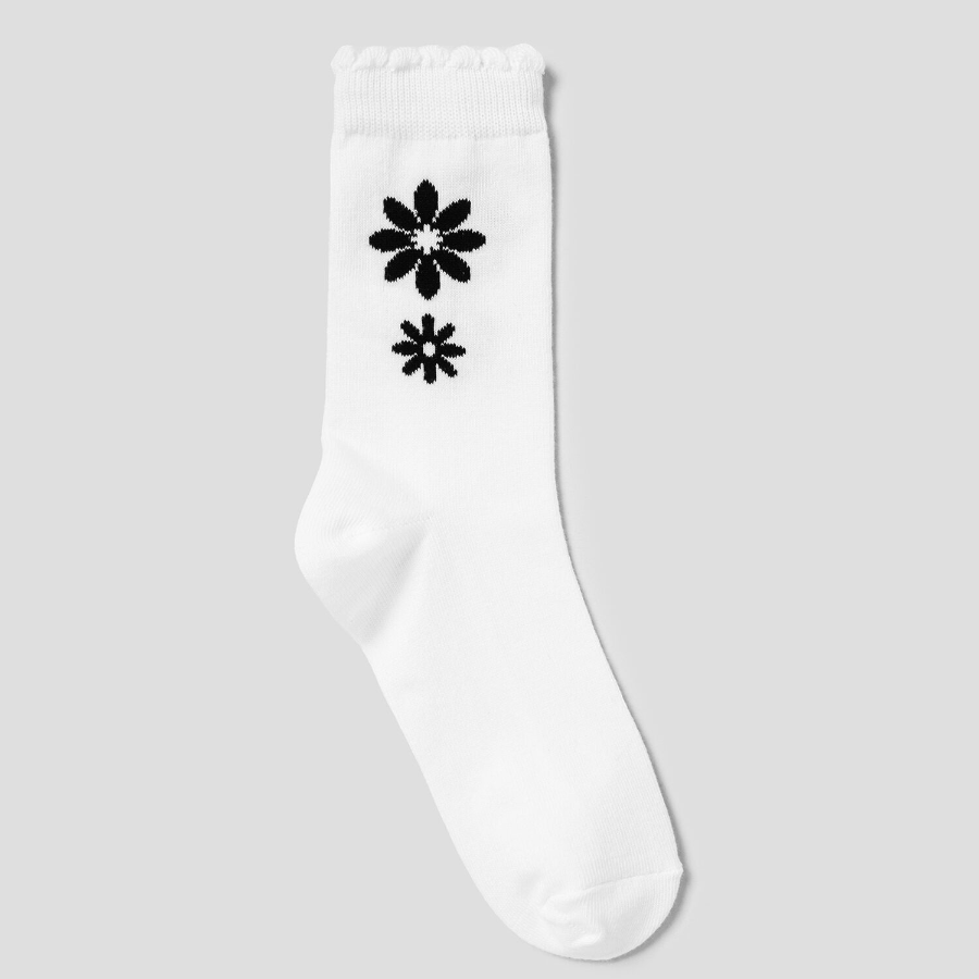 8 seconds Flower Jacquard Socks — Black