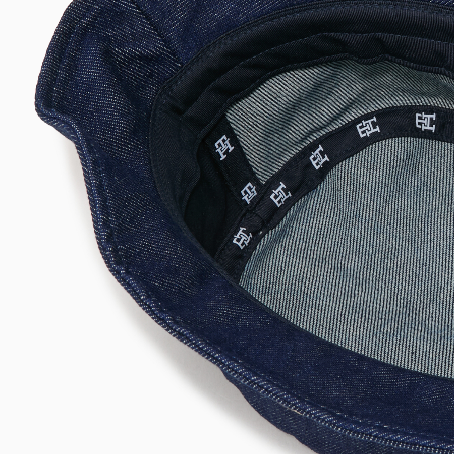 TOMMY HILFIGER Chic Denim Bucket Hat