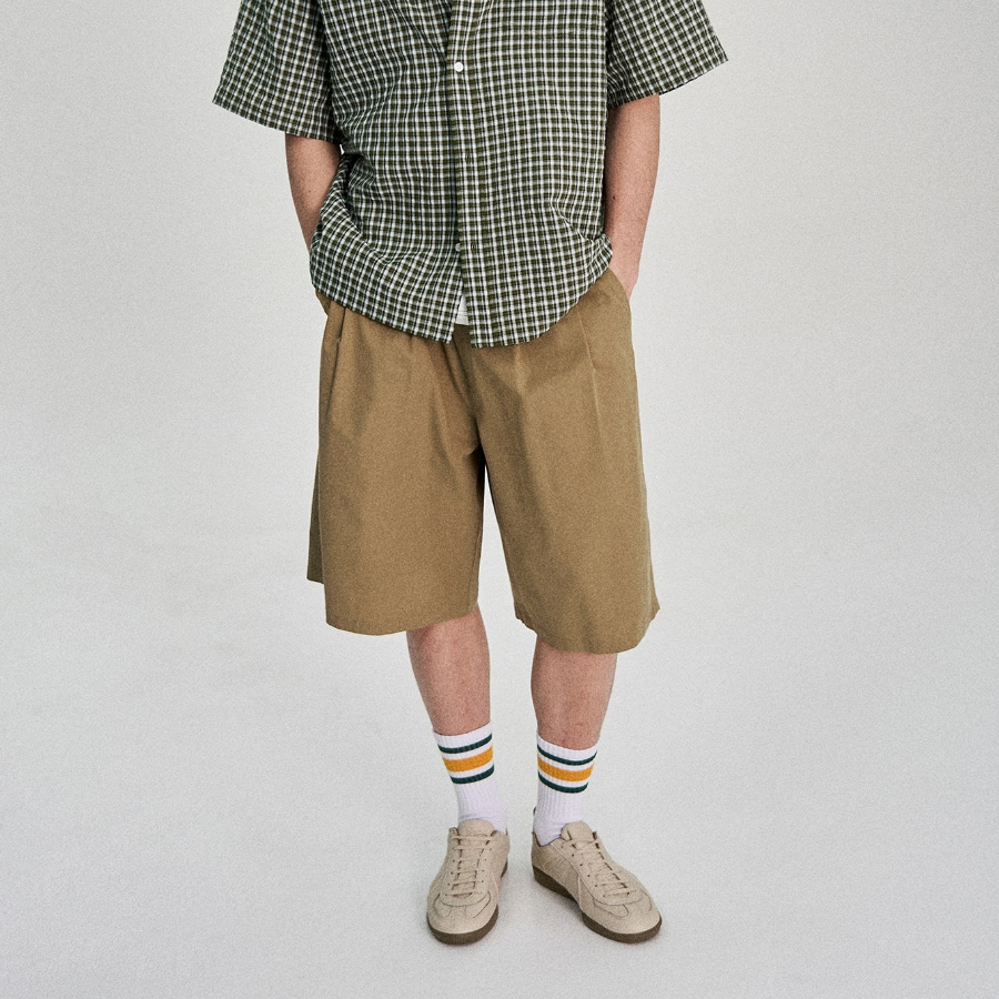 8 seconds 6/10 String Pintuck Cotton Banding Shorts — Beige