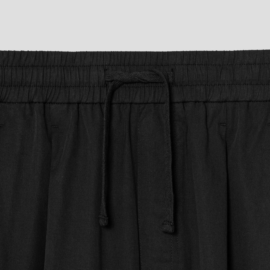 8 seconds 6/10 String Pintuck Cotton Banding Shorts — Black