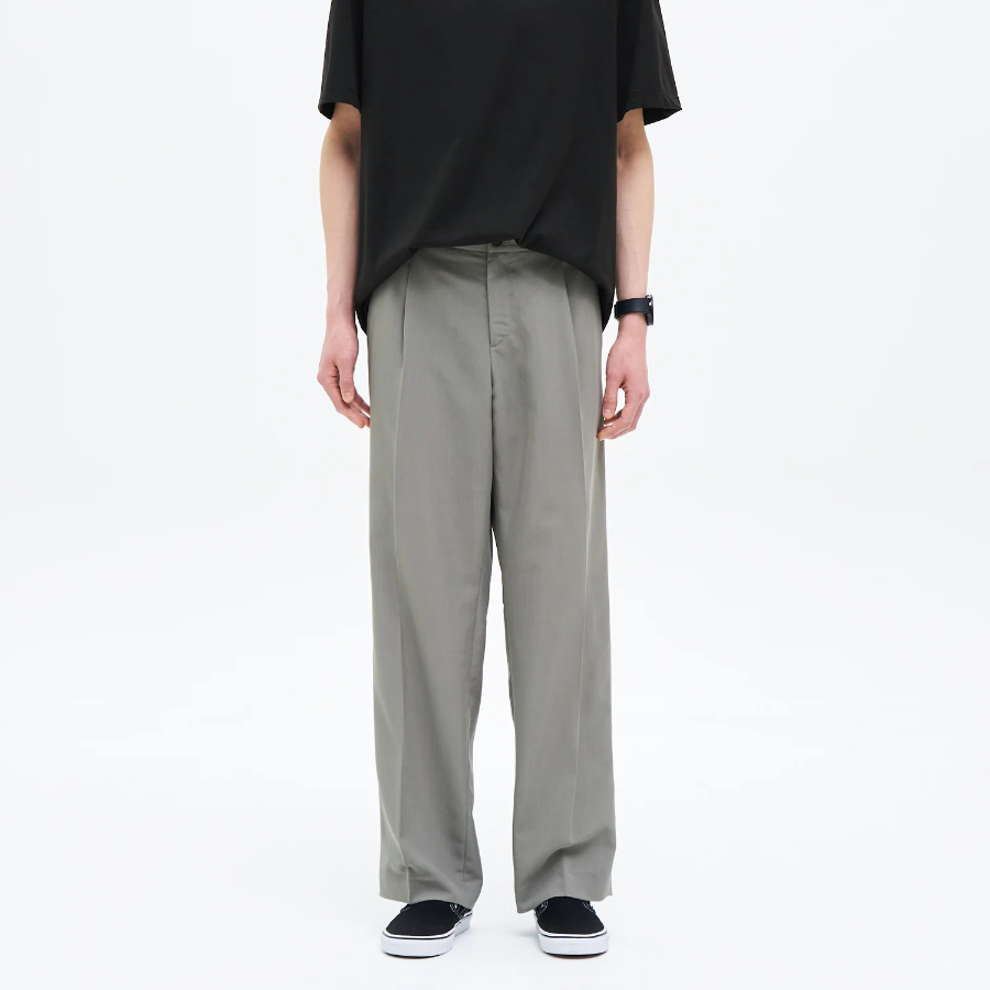 8 seconds Lightweight Basic Semi Wide-Fit Slacks — Khaki