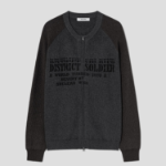 8 seconds Soldier Lettering Round Cardigan — Ash