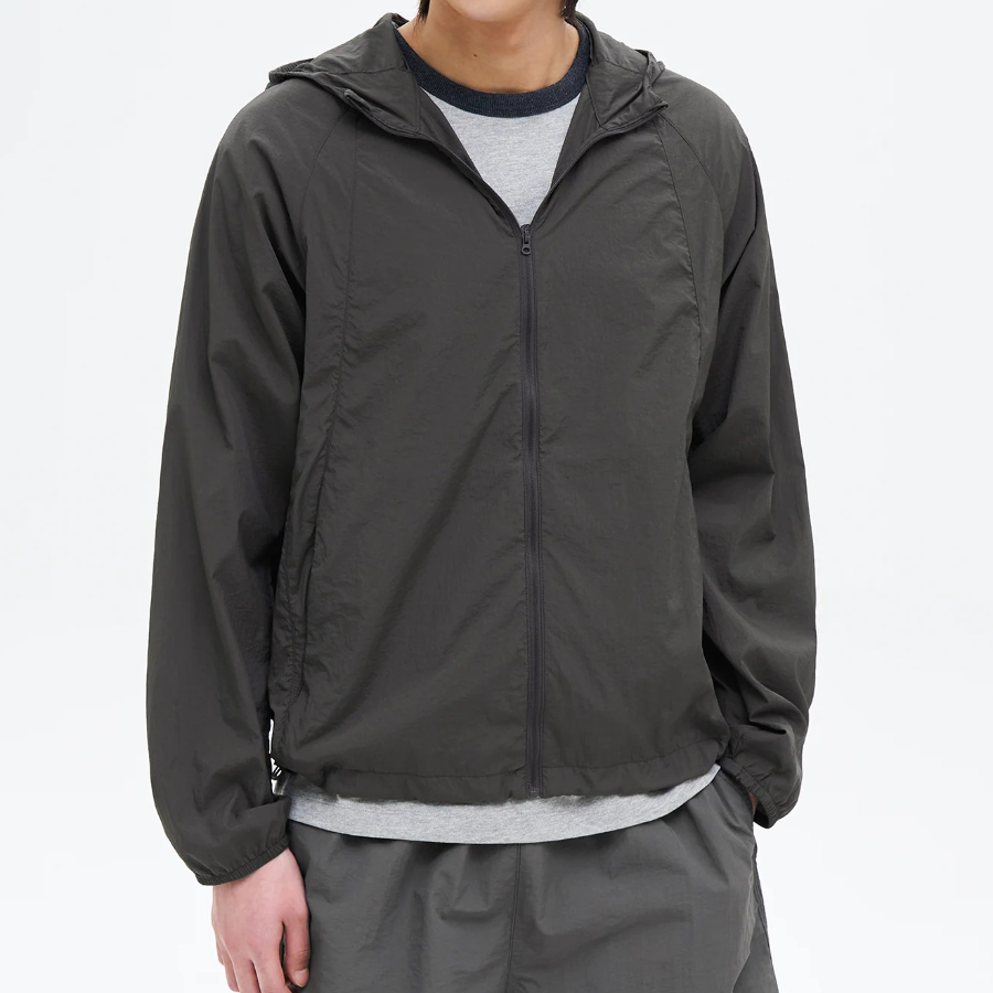 8 seconds Hooded Short Windbreaker — Brown